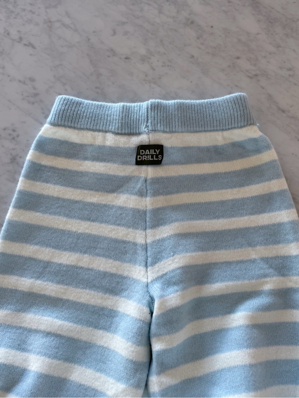 daily drills blue striped knit pants - Picture 4 of 4